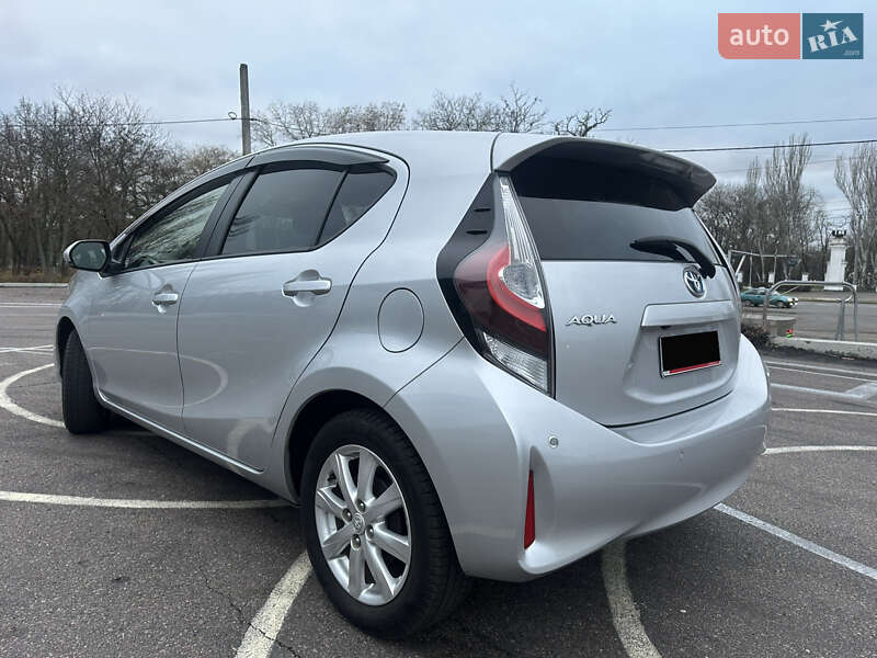 Хэтчбек Toyota Aqua 2020 в Киеве