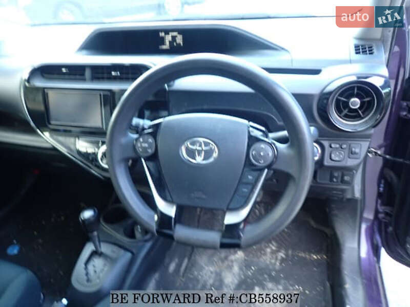 Хэтчбек Toyota Aqua 2019 в Киеве