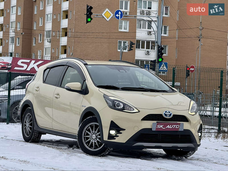 Хэтчбек Toyota Aqua 2018 в Киеве