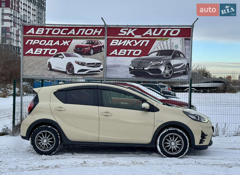 Хэтчбек Toyota Aqua 2018 в Киеве