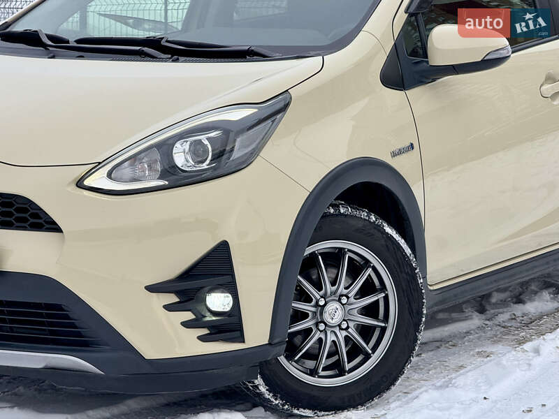 Хэтчбек Toyota Aqua 2018 в Киеве