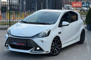 Хэтчбек Toyota Aqua 2017 в Киеве