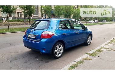 Хэтчбек Toyota Auris 2012 в Киеве