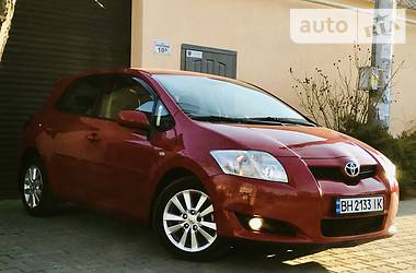 Хэтчбек Toyota Auris 2009 в Одессе