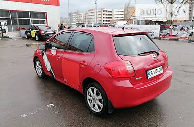 Хетчбек Toyota Auris 2007 в 