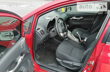Хетчбек Toyota Auris 2007 в 