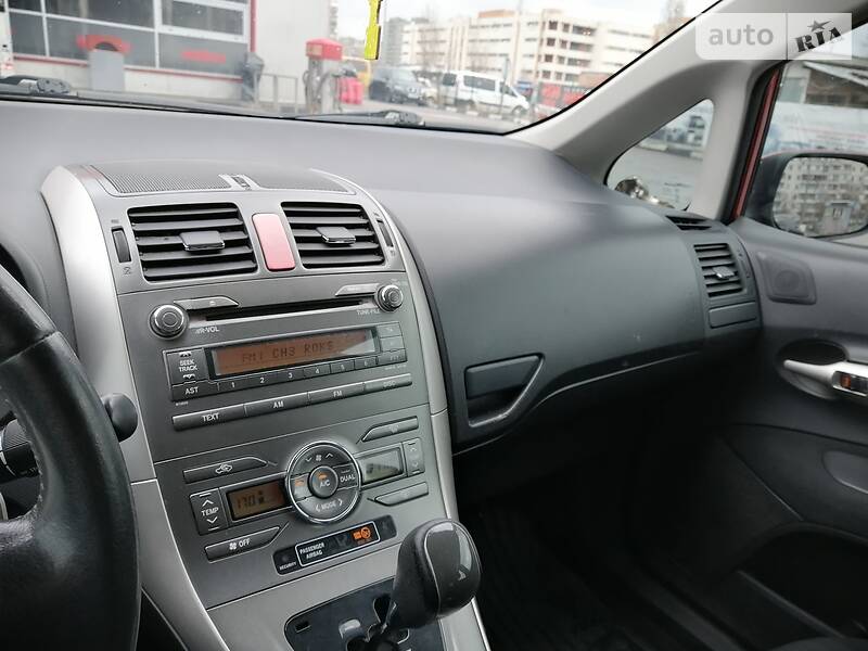 Хетчбек Toyota Auris 2007 в Києві