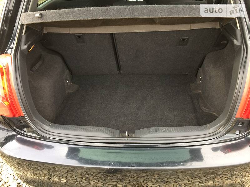 Хетчбек Toyota Auris 2007 в Сторожинці