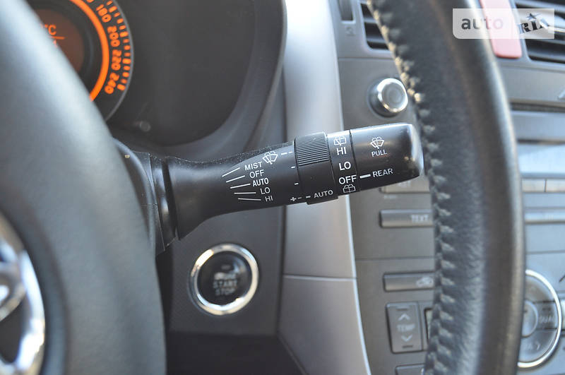 Хетчбек Toyota Auris 2008 в Рівному