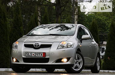 Хэтчбек Toyota Auris 2008 в Трускавце