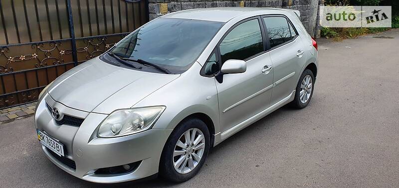 Хетчбек Toyota Auris 2007 в Рівному фото 9 Хетчбек Toyota Auris 2007 в Рівному