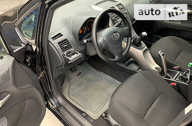 Хэтчбек Toyota Auris 2007 в Виннице