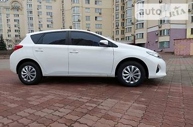 Хэтчбек Toyota Auris 2013 в Виннице