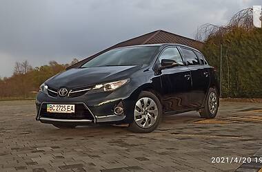 Toyota Auris 2013