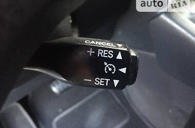 Хэтчбек Toyota Auris 2015 в Дрогобыче