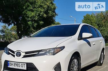 Toyota Auris 2013