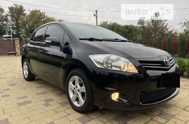 Хетчбек Toyota Auris 2012 в Тернополі