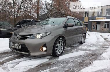 Універсал Toyota Auris 2013 в Києві