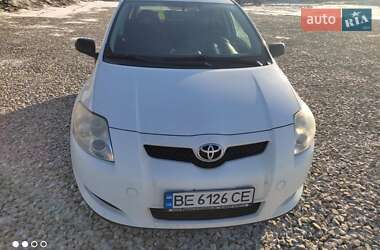 Toyota Auris 2009