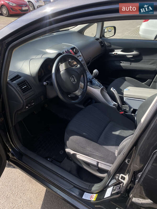 Хетчбек Toyota Auris 2007 в Києві