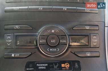 Хэтчбек Toyota Auris 2007 в 