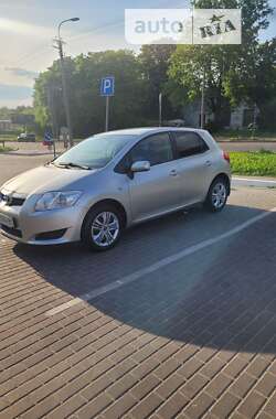 Хетчбек Toyota Auris 2008 в Рівному