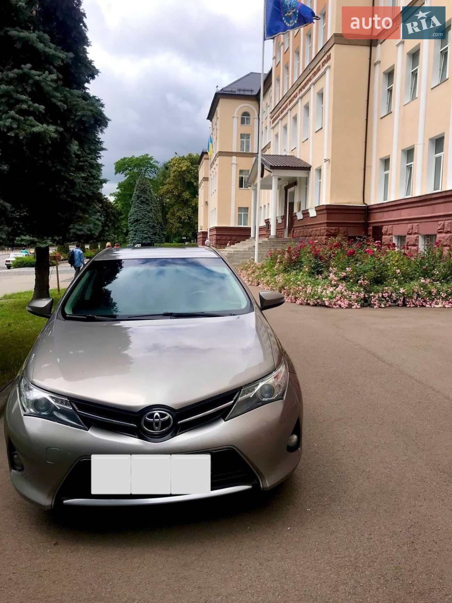 2013 Toyota Auris - мініатюра 3