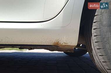 Хэтчбек Toyota Auris 2008 в Запорожье