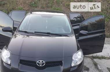 Хэтчбек Toyota Auris 2008 в Чугуеве