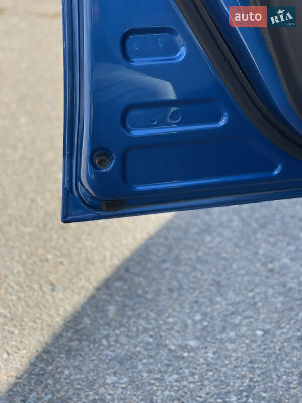 Хетчбек Toyota Auris 2013 в Кропивницькому