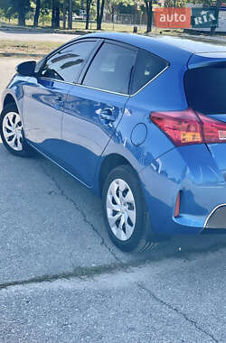 Toyota Auris 2013