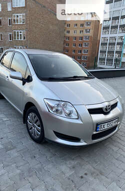 Хетчбек Toyota Auris 2008 в Хмельницькому