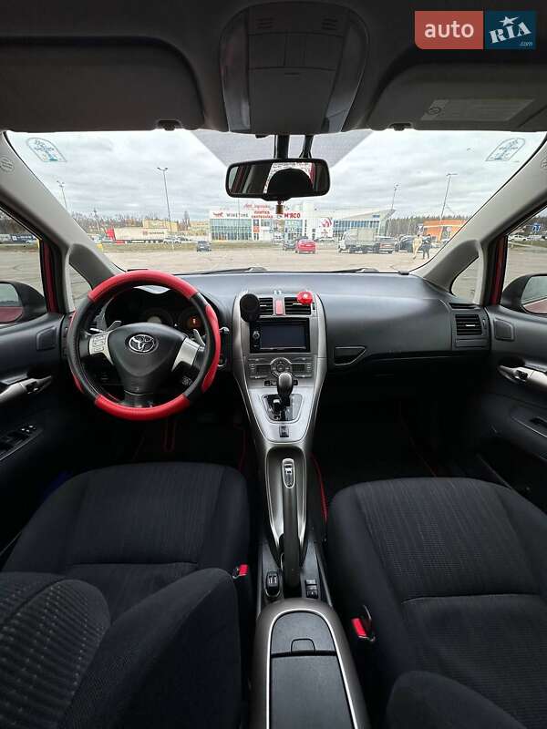 Хетчбек Toyota Auris 2007 в Києві