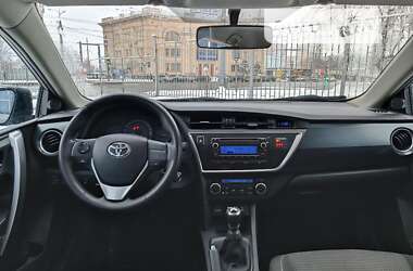 Хетчбек Toyota Auris 2015 в Харкові