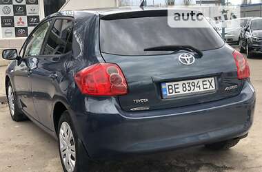 Хэтчбек Toyota Auris 2008 в Николаеве