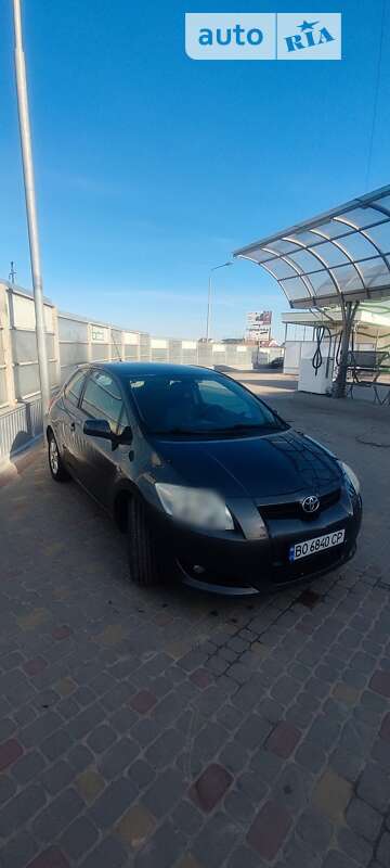 Хетчбек Toyota Auris 2007 в Тернополі