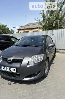 Toyota Auris 2009