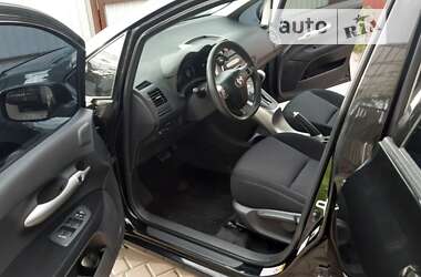 Хетчбек Toyota Auris 2012 в Броварах