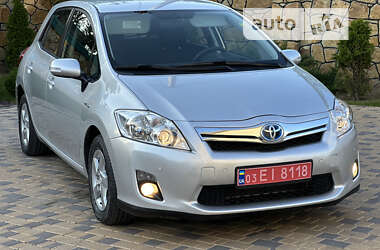 Toyota Auris 2011