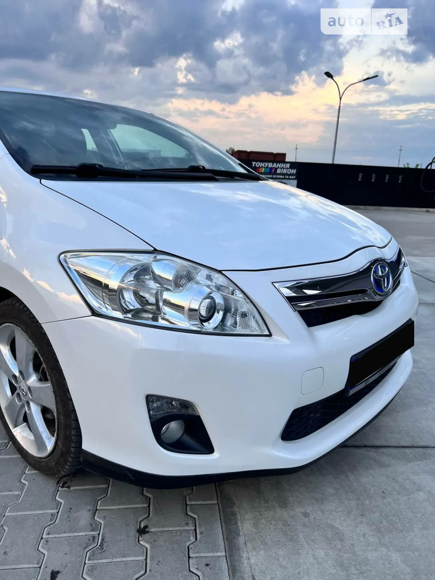 Toyota Auris 2010 VIN SB1KS56E70E019185 фото оголошення 3 з 5