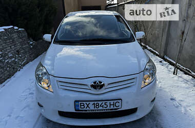 Toyota Auris 2011