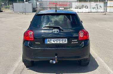 Хетчбек Toyota Auris 2008 в Дніпрі