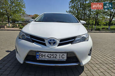 Toyota Auris 2014