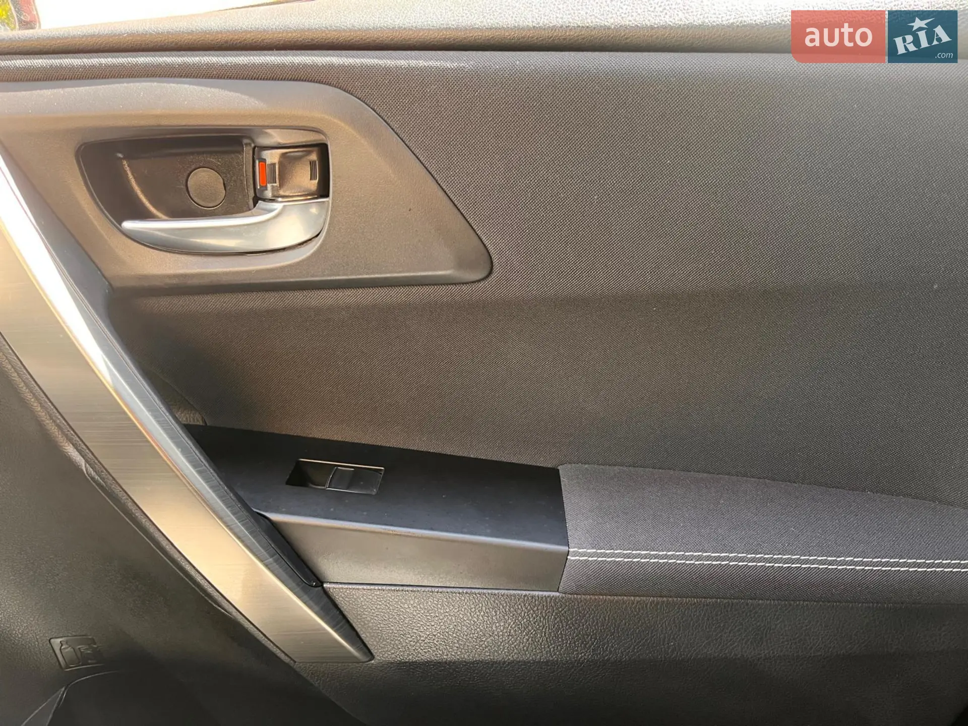2013 Toyota Auris - мініатюра 13