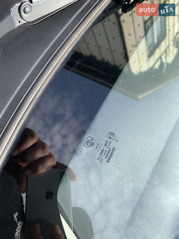 Хетчбек Toyota Auris 2007 в Києві фото 35 Хетчбек Toyota Auris 2007 в Києві