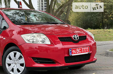 Хетчбек Toyota Auris 2008 в Львові