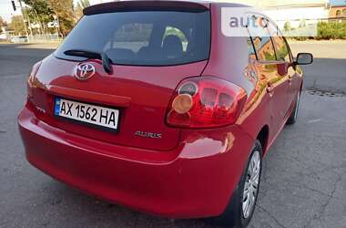 Хэтчбек Toyota Auris 2008 в Кривом Роге