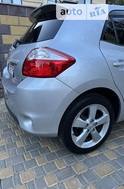 Хетчбек Toyota Auris 2011 в Одесі