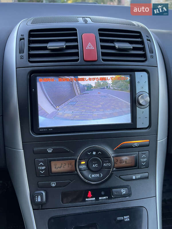 Хетчбек Toyota Auris 2011 в Одесі