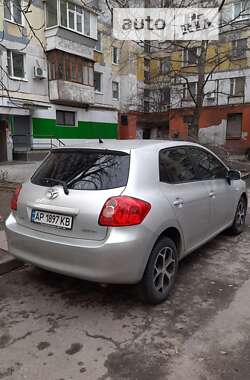 Хэтчбек Toyota Auris 2008 в Запорожье